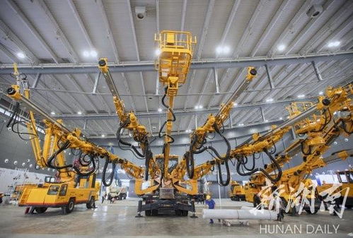 鋼臂直指云天——2021長沙國際工程機械展開幕首日見聞