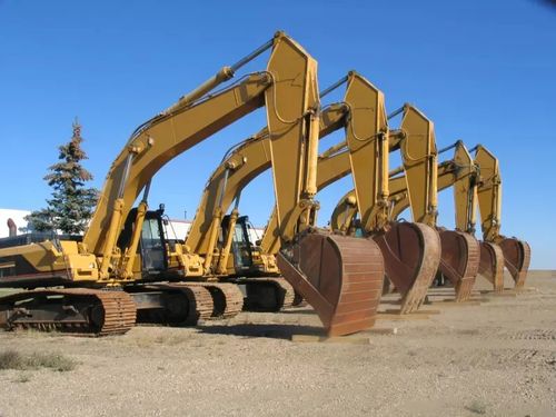 夏日炎炎，為何挖掘機(jī)空調(diào)頻頻“罷工”？——探究工程機(jī)械空調(diào)制冷失效的根源與對(duì)策